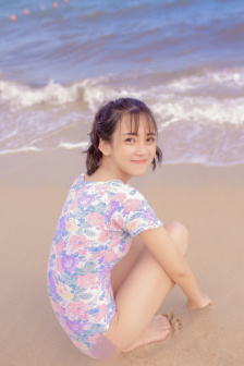 向日葵总是在夜晚绽放